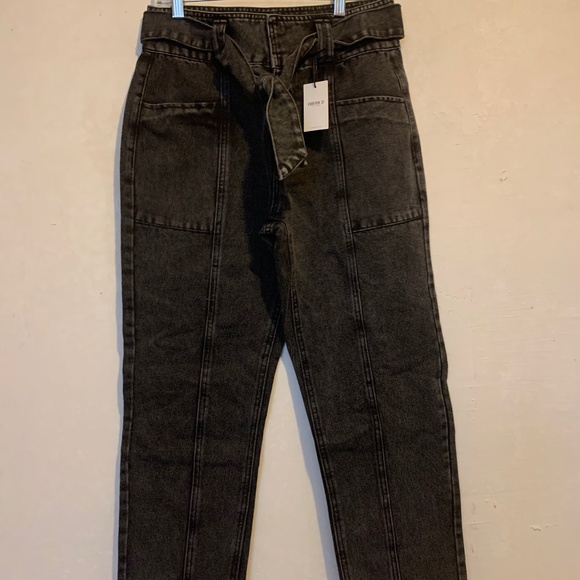 Forever21 Washed Black Size 28 Belted Jeans - Picture 1 of 6